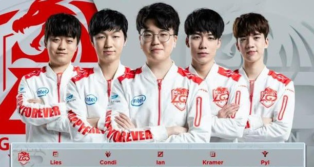 白荆回廊 白荆回廊